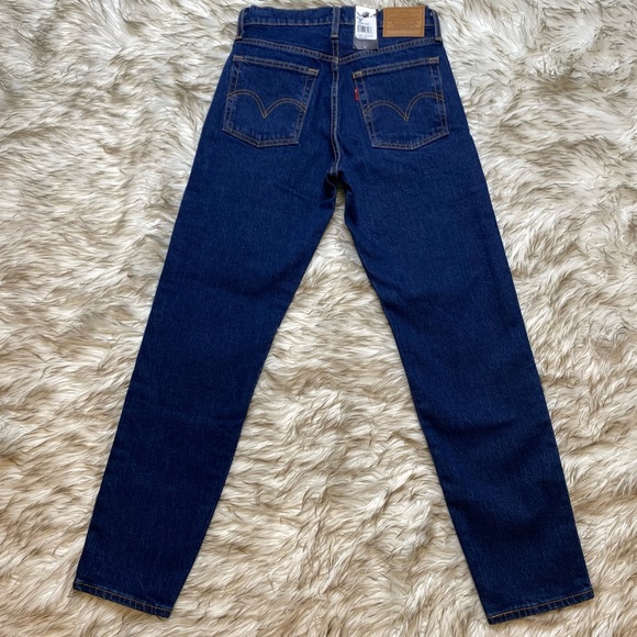 Levi’s Wedgie Icon High Rise Ankle Jeans Tapered Leg Dark Wash Size 25 NWT - Picture 9 of 15